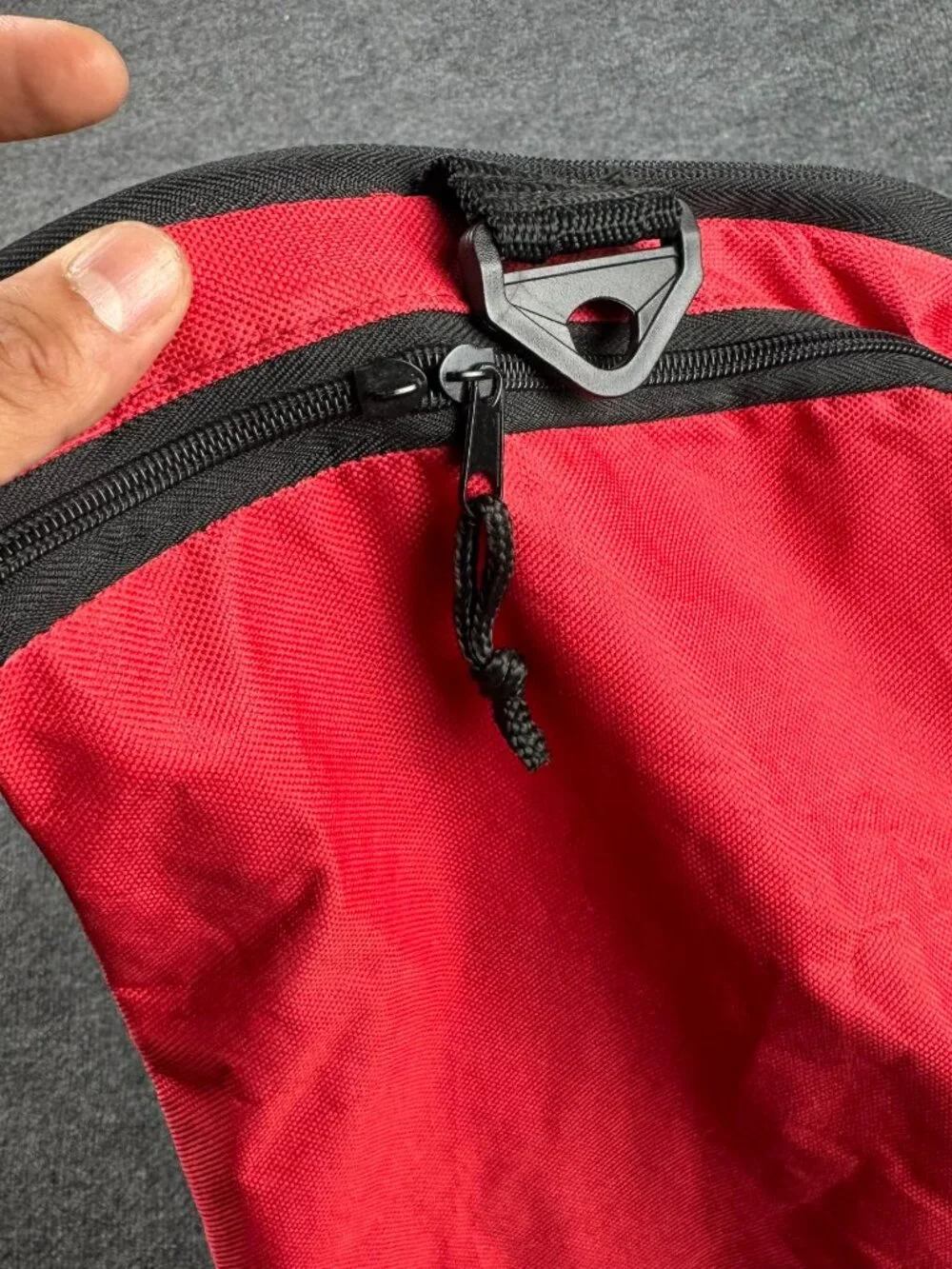 Protégé Unisex Red Cargo Duffel Bag Travel Luggage Gym Carry On 21